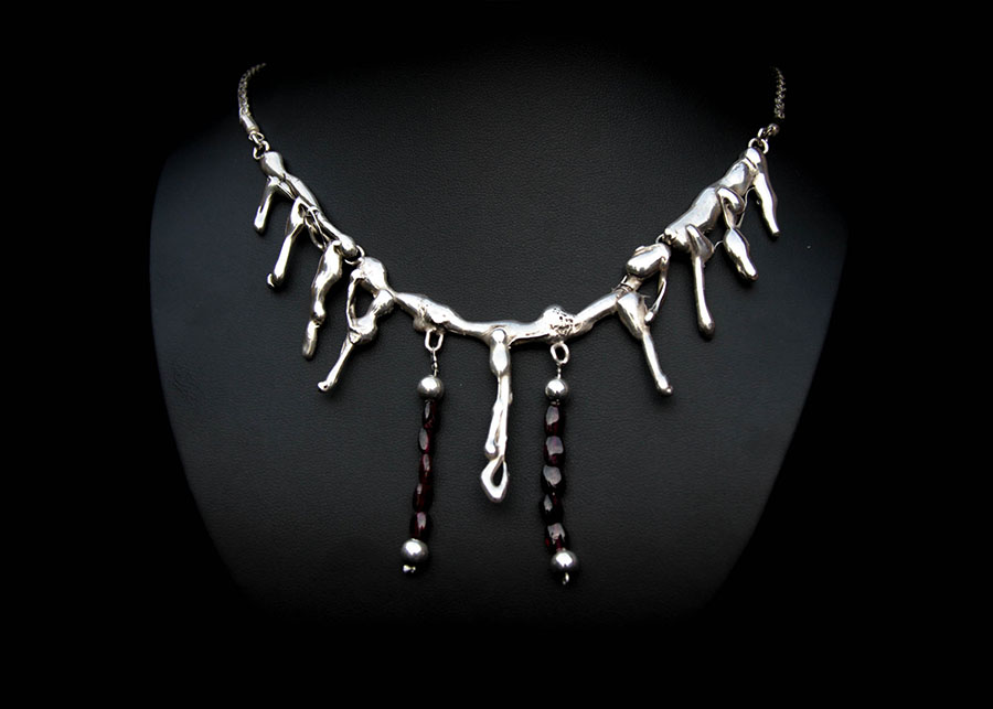 COLLAR GRANATEA